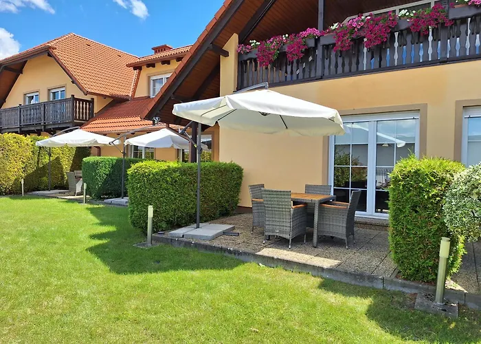 Justina بيت ضيافة *